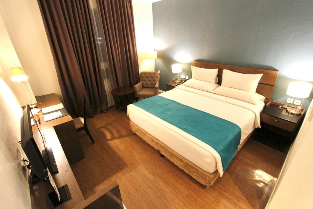 Forbis Hotel Serang Kültér fotó