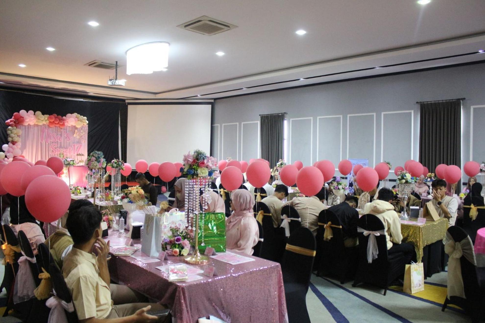 Forbis Hotel Serang Kültér fotó