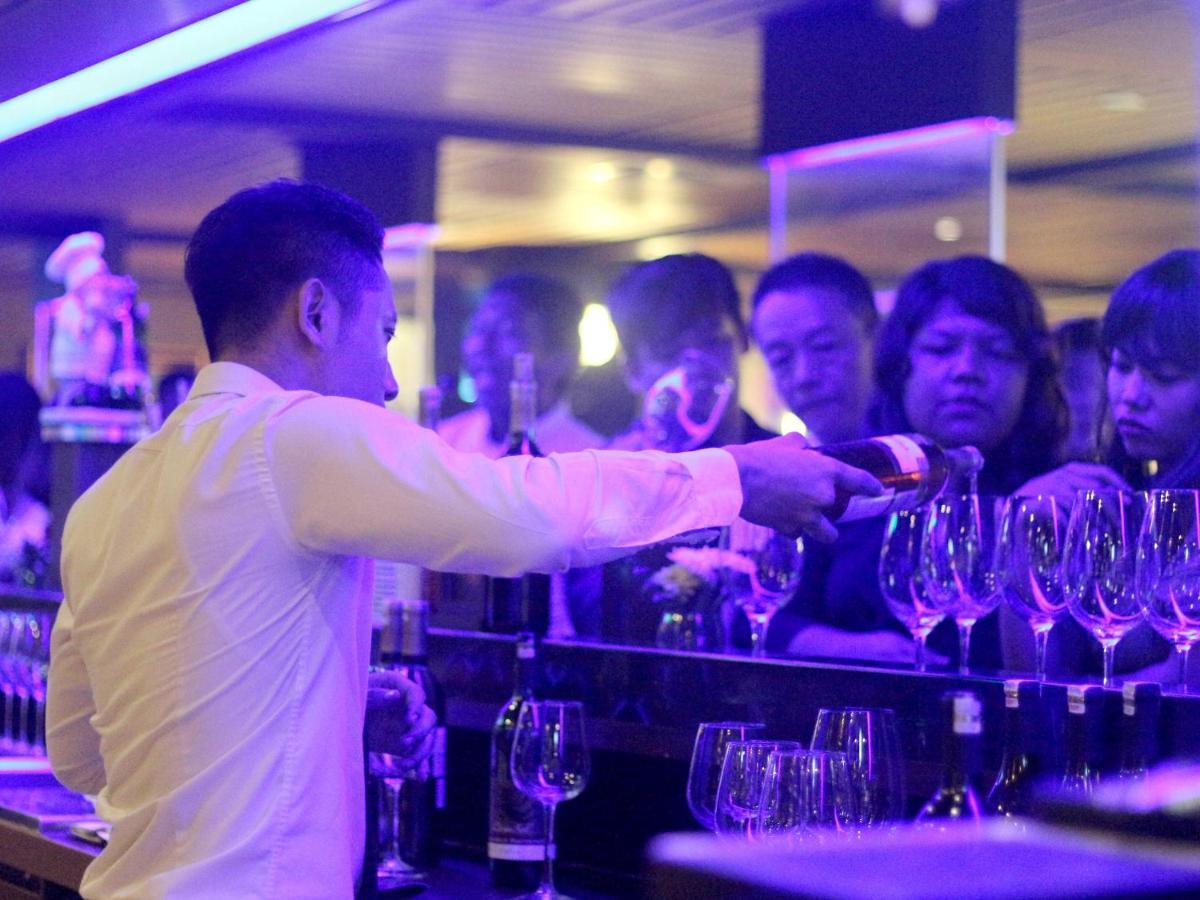Forbis Hotel Serang Kültér fotó