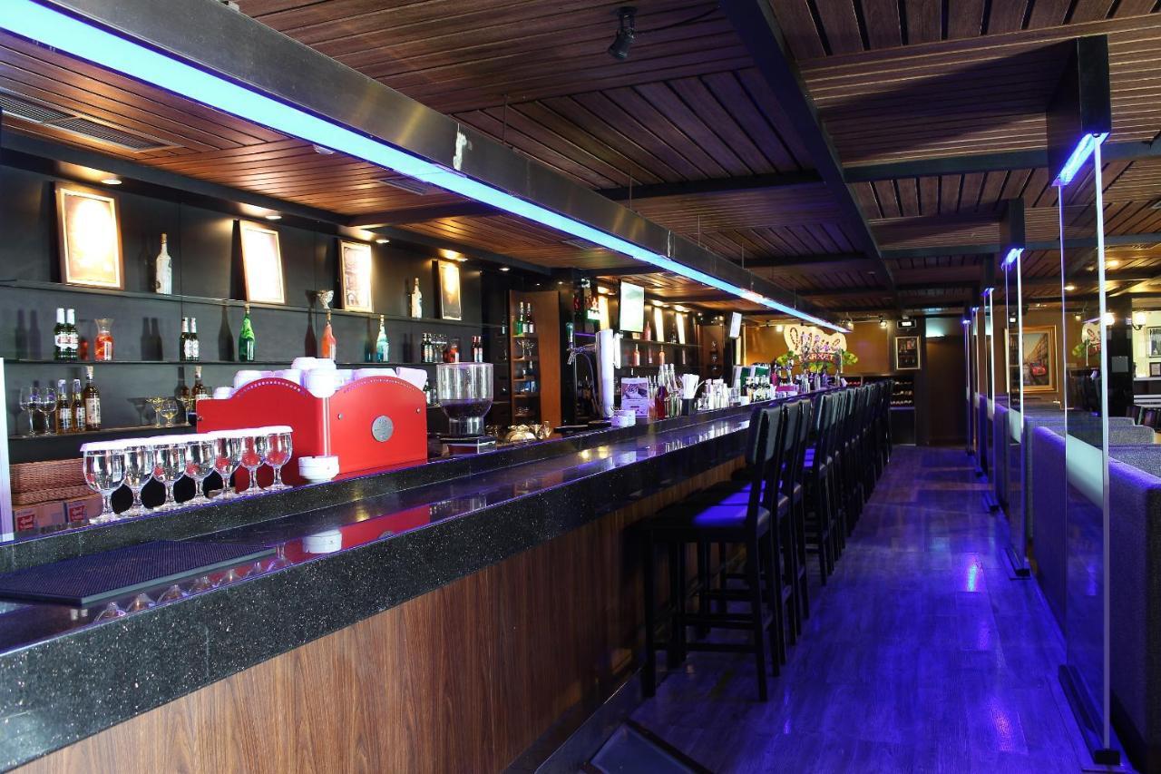 Forbis Hotel Serang Kültér fotó